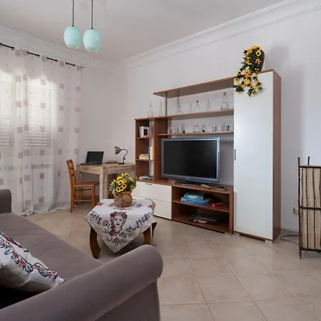 Cecilia * Sciacca
